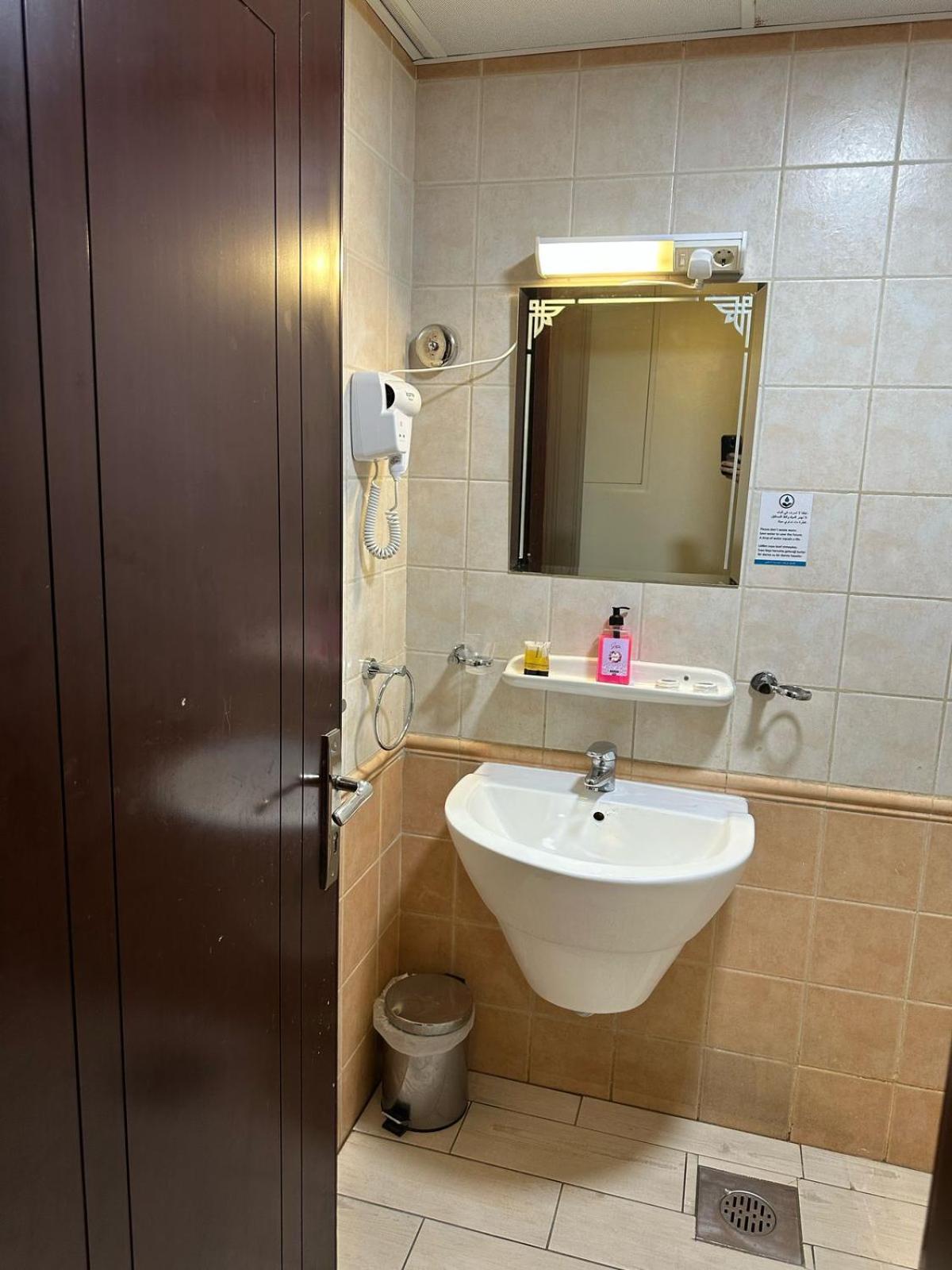 Hotel Morjan Almedina Aldhabi For Hospitality Tourism Εξωτερικό φωτογραφία